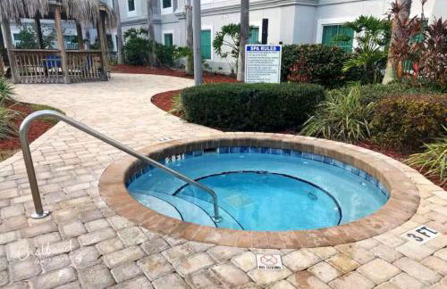 Condo near Disney Springs-Free shuttle to Parks - Foto 43
