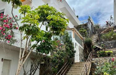 Luxury penthouse with breathtaking views and huge private terraces - Foto 34