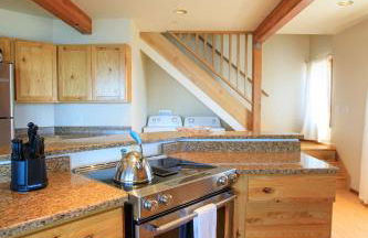 Amazing Oceanview 2 bedroom Oceanfront! by OceanviewHotTubs Shelter Cove, CA Tesla EV Station - Foto 68