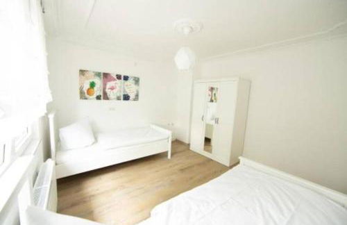 Brühl Mitte, neu renoviertes Haus - Foto 4