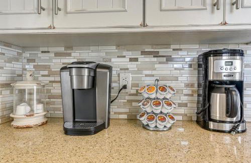 Ocean-View Beach House in Galveston, Dogs Welcome! - Foto 11