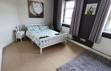 Mellte Avenue - Waterfalls House - Photo 35