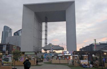 PUTEAUX- La défense Arena Appartement vue tour Eiffel - Foto 8