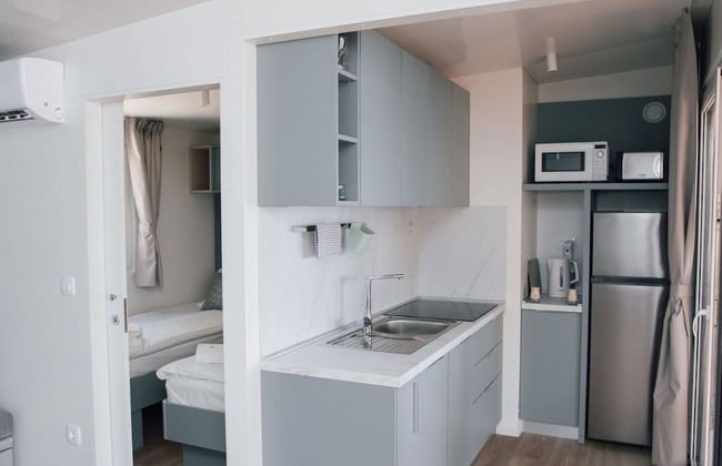 Roman - Mobile Homes With Pool - H2 Mobile Home 2 - Photo 4