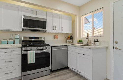 Sea & Sun Getaway near Seaworld - Foto 31