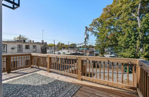 Duplex with Balcony and Spacious Dog-Friendly Oasis! - Foto 23