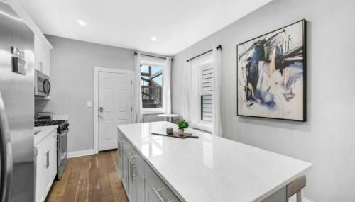 Spacious Haven 8-Min to Chicago Sleeps 10 - Foto 4