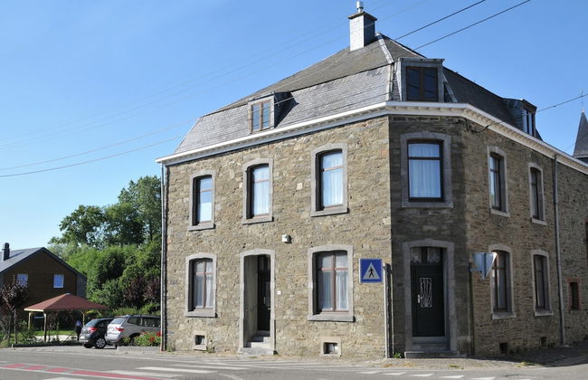Holiday Home in Bastogne With Sauna & Bubble Bath - Photo 1