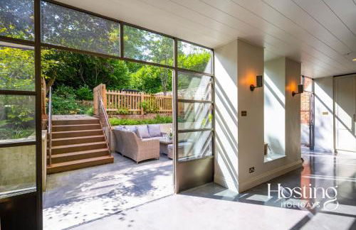 The Writers Retreat - Photo 12