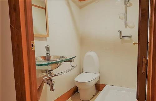 TODOSIERRANEVADA - Dúplex 4 Dormitorios - VISTAS ESPECTACULARES A LA MONTANA - Foto 50