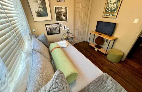 3 Bedrooms with Free gated parking,5-10Mins From ALL - Photo 25