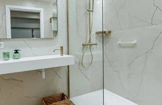 Estilo y comodidad a un paso del centro y la playa - Foto 17