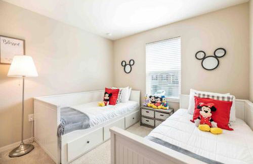 SUPER CHIC - 4 Bedroom TOWNHOME IN DISNEY AREA - Foto 17