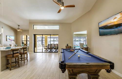 Modern, Luxurious, Waterfront home with Heated Pool - Villa Dock Holiday - Roelens Vacations - Foto 16