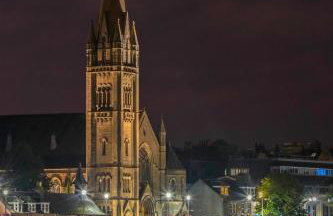 Scardroy Homes Inverness - Central 2 Bedroom with Parking WiFi Smart TVs Sleeps up to 6 - Foto 1