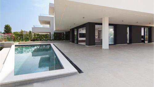 Gorgeous Apartment In Malinska - Foto 2