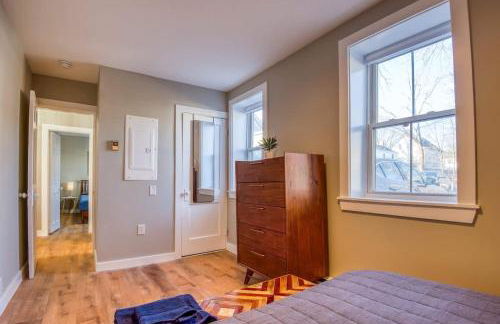 The Sunnyside Stay - Photo 10