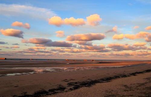 Gîtes " Arromanches" ou "Bord de Mer PMR" 2 chambres en FRONT DE MER à Asnelles , 3km d'Arromanches, 10km de Bayeux - Foto 22