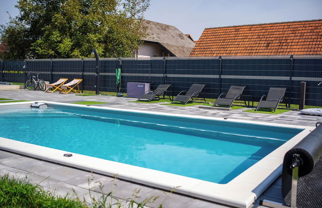 Villa Joy With Pool and Hot Tub - Foto 14