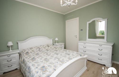 Villa Bocciolo del Garda, private pool and garden - Foto 25