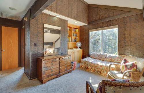 Near Skiing Lakefront Gem with Kayaks in Long Pond - Foto 28