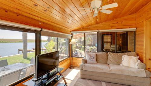 Boat, Fish and Swim Lakefront Cabin in Okeechobee! - Foto 4