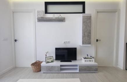 Seaside Apartment Sleeps 6 With Balcony - Foto 34