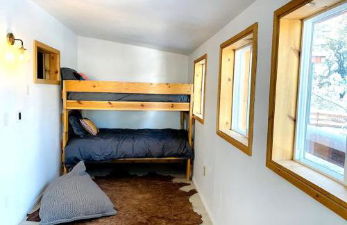 Stunning Cabin with Indoor Jacuzzi Ideal for a Weekend Getaway from Los Angeles - Foto 20