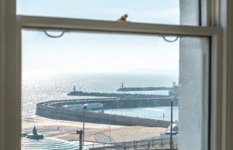 The Wellington - style, charm and sea views, close to town and beach - Foto 20