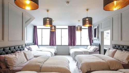 Manhattan Suite - sleeps 24! Heart of Liverpool - Foto 3