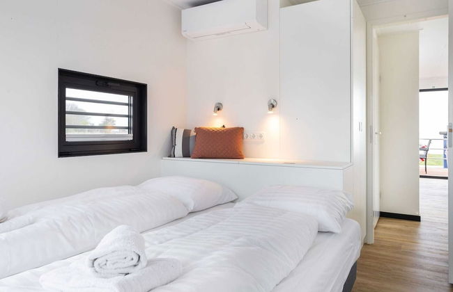 Houseboat on and Around the Sneekermeer - Foto 4