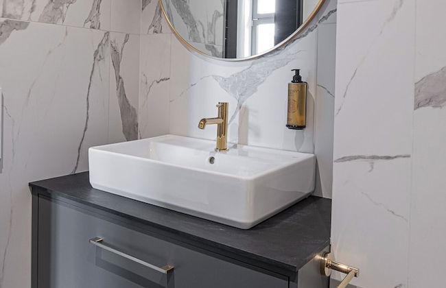 Carvala Boutique Apartments - Photo 21