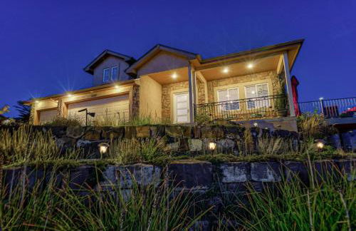 Large Home-Pikes Peak Views-High End-Pool Table - Foto 1