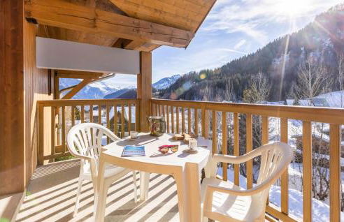 Awesome Apartment In Saint-Pancrace - Foto 2