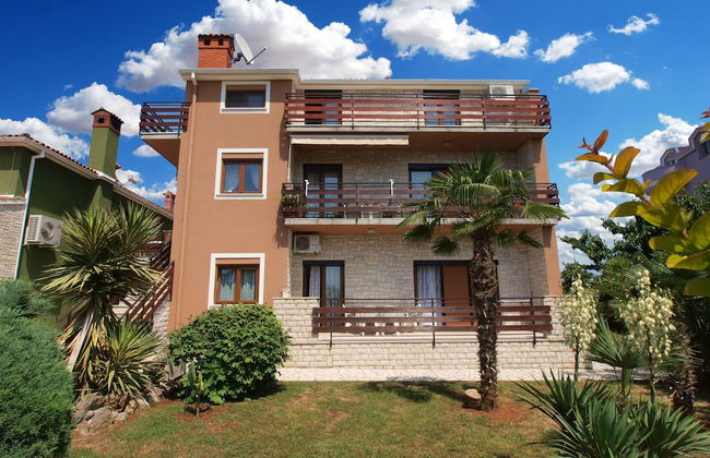 Apartment 1376 - Photo 53