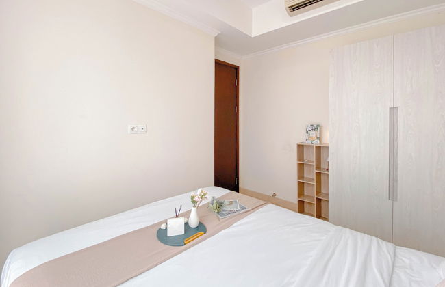 Elegant And Nice 2Br At Menteng Park Apartment - Photo 7