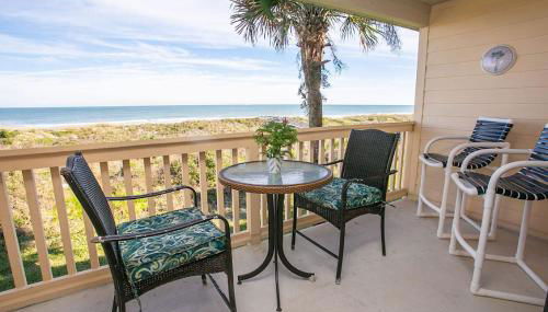 Sun-kissed FL Condo Ocean View Pool Free Tix - Photo 3