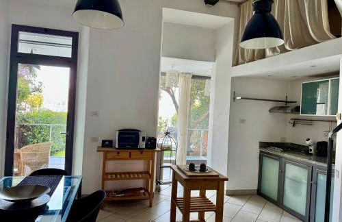 Rest and Relax Arona - On the lake - Foto 3