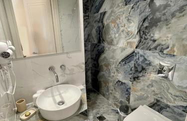 Aesthesis Arxontiko Luxury Rooms - Photo 34