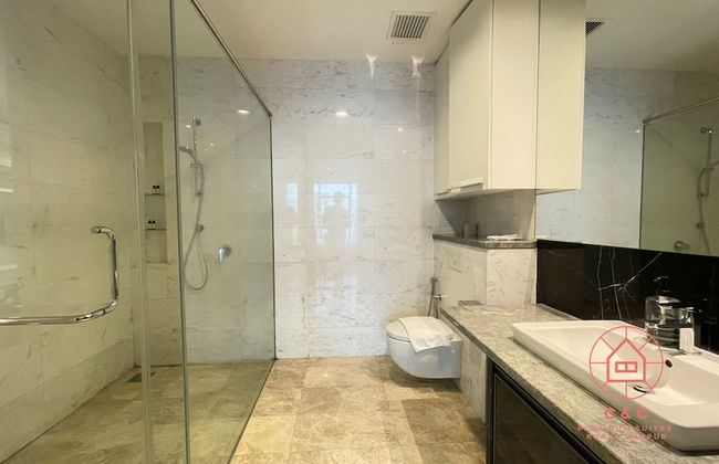 The Platinum Suites - Photo 59