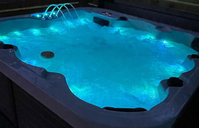 Amazing Lake House With Beach Access 4 Bedroom Home by RedAwning - Foto 30