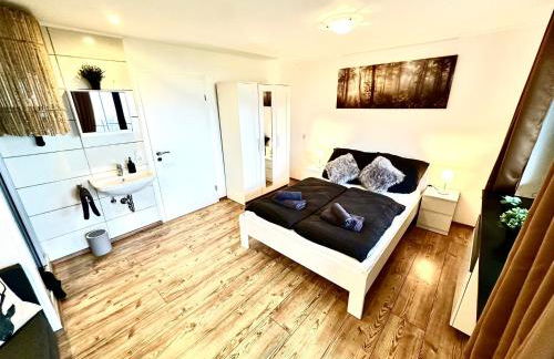 Gemütliches Alpenblick BERG-Bungalow + großer GARTEN + NETFLIX! - Foto 65