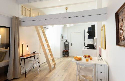 Le Palais d'Aliénor - parking gratuit - Foto 18