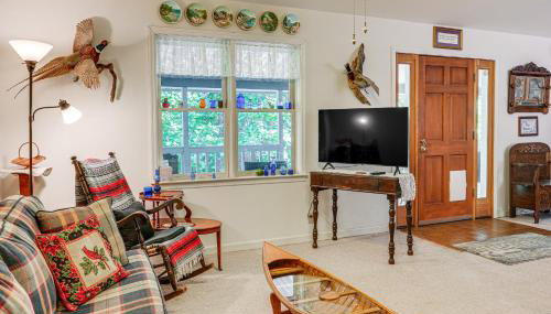 Peaceful Harrison Duplex with Porch and Grill! - Foto 4