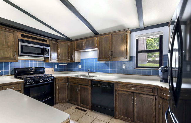 Sunsets at Washburn - Photo 7