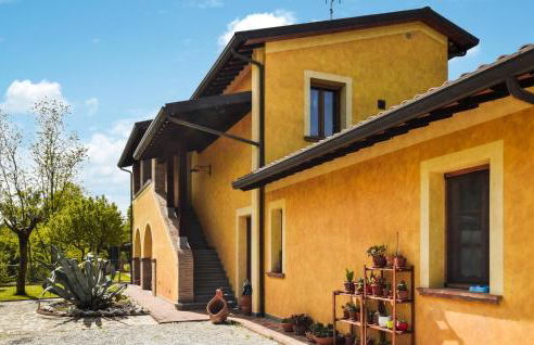 Cozy Apartment In Santa Maria A Monte - Foto 13