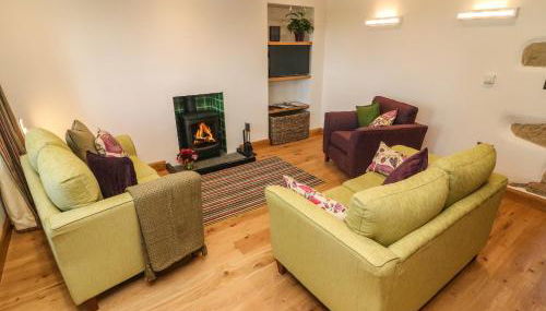 Lanshaw House - Photo 5