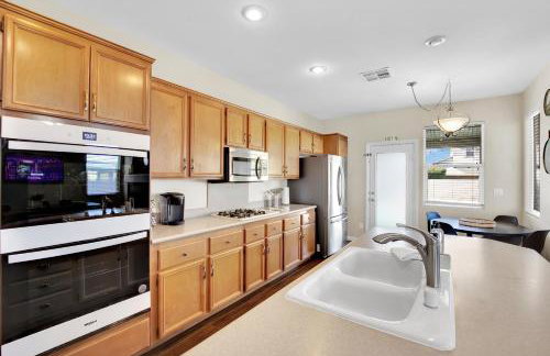 Seven Palms - Photo 21