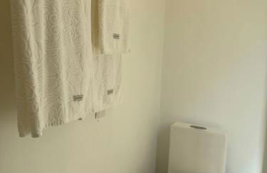 G2 Garden Studio novo para 2 pessoas térreo perto de tudo wifi veloz e conforto - Photo 49