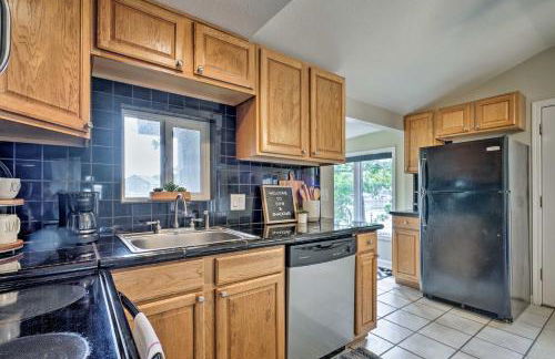 Lakeside Home with Boat Dock in Sunrise Beach - Foto 10